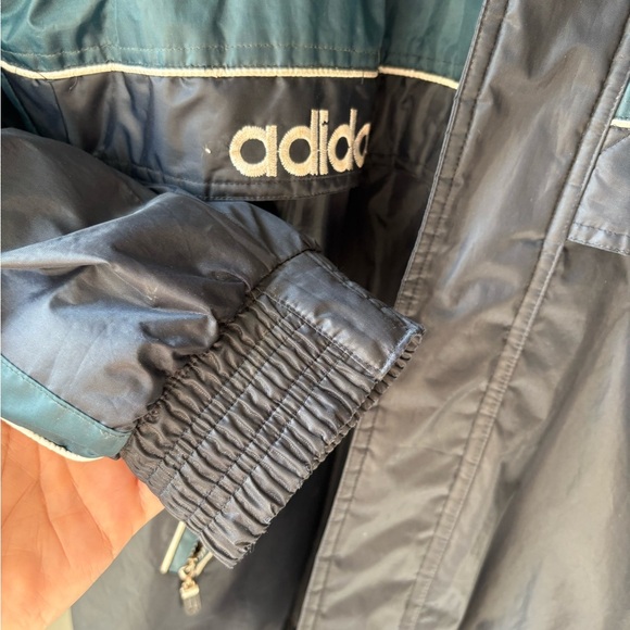 Vintage 90’s Adidas Men's size XL Black and Blue Jacket, full front zip - Picture 3 of 10